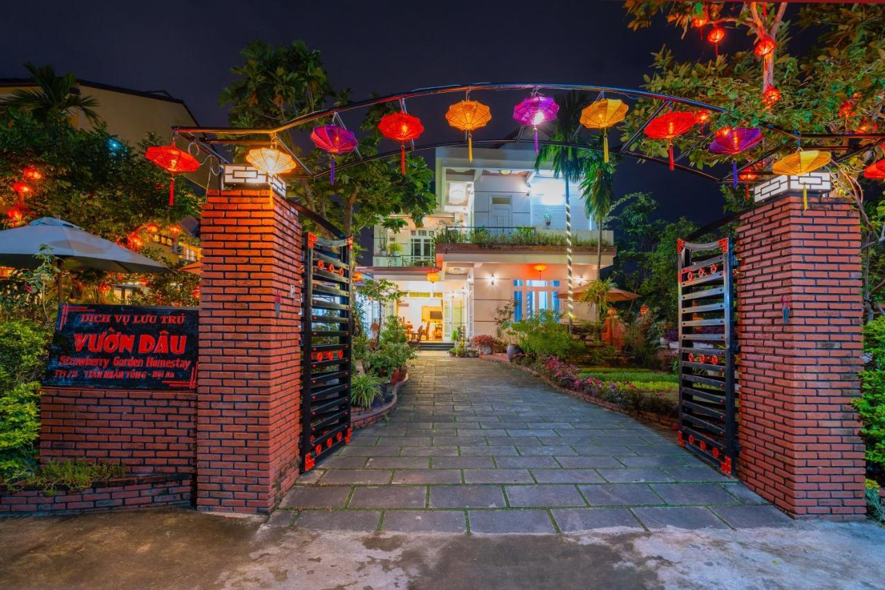 Strawberry Garden Homestay ฮอยอัน ภายนอก รูปภาพ