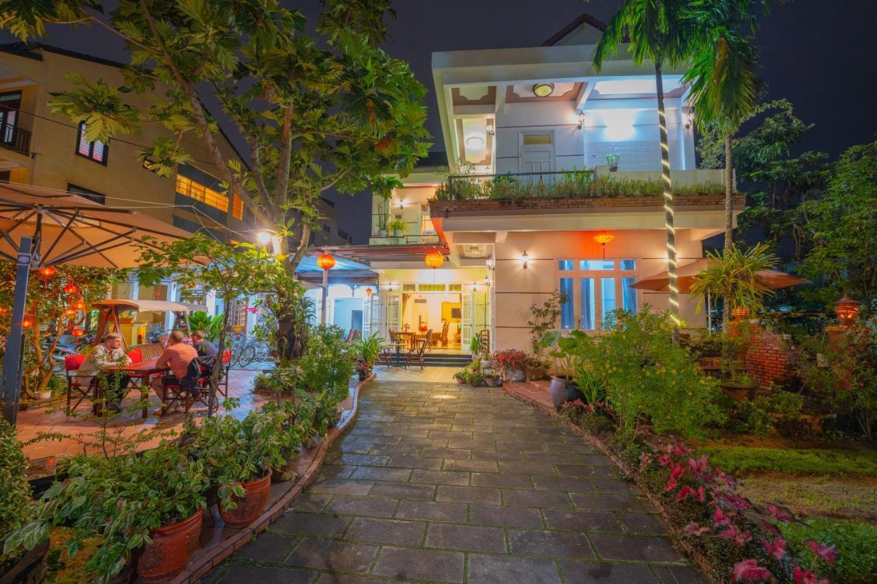Strawberry Garden Homestay ฮอยอัน ภายนอก รูปภาพ