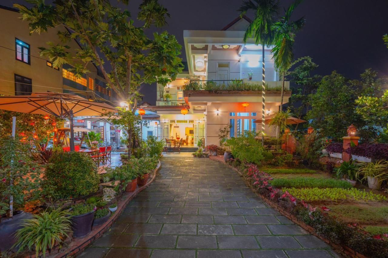 Strawberry Garden Homestay ฮอยอัน ภายนอก รูปภาพ