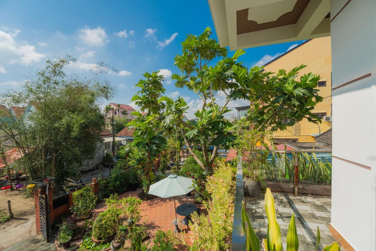 Strawberry Garden Homestay ฮอยอัน ภายนอก รูปภาพ